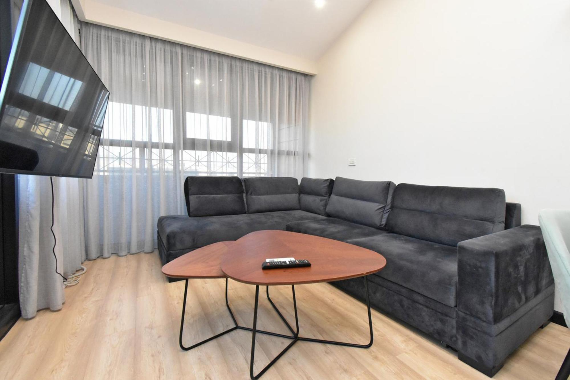 Rent Inn Yerevan On Buzand Street Exterior photo