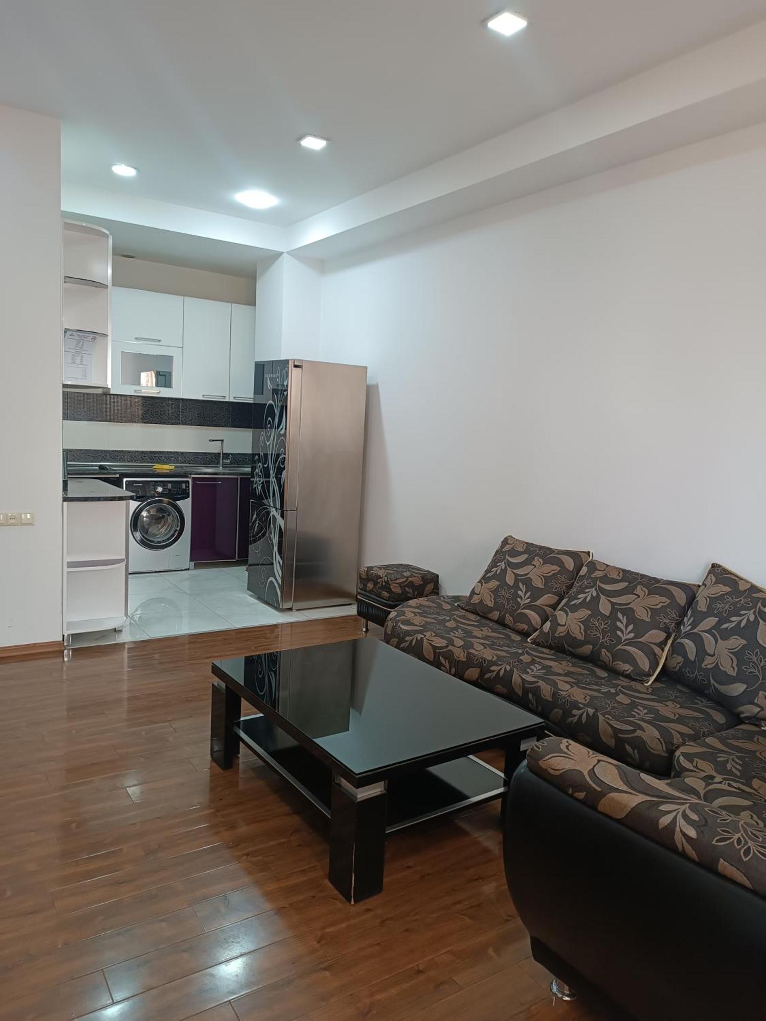Rent Inn Yerevan On Buzand Street Exterior photo